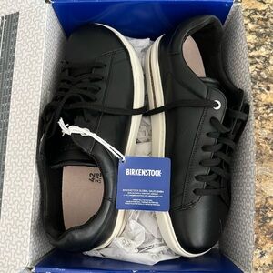 EU 42/US 11 Women’s/US 9 Men's Birkenstock Bend Low Sneakers, Black Leather, NWT